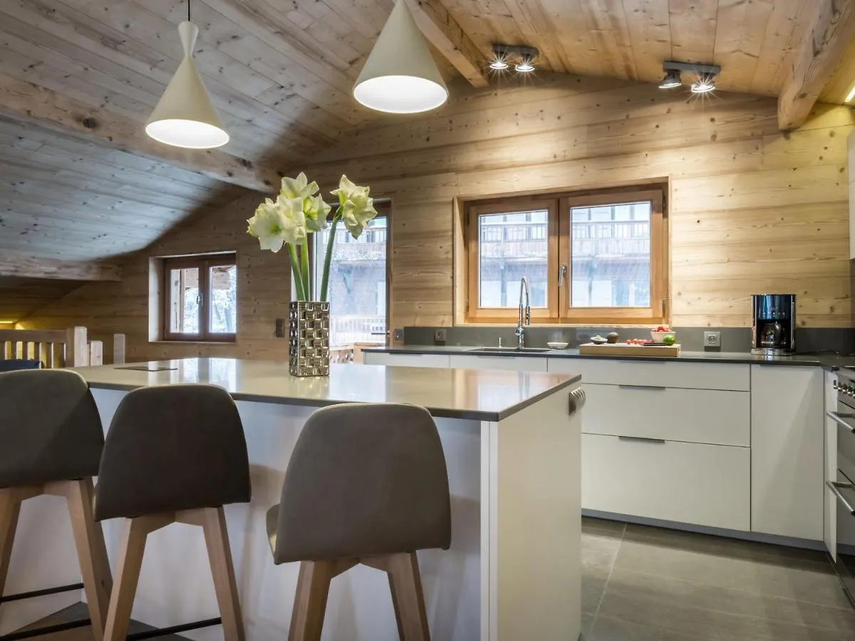 Chalet 4* Cosy Au Coeur De La Clusaz, 13 Pers, Avec Wifi Et Billard - Fr-1-304-177 0*,  France
