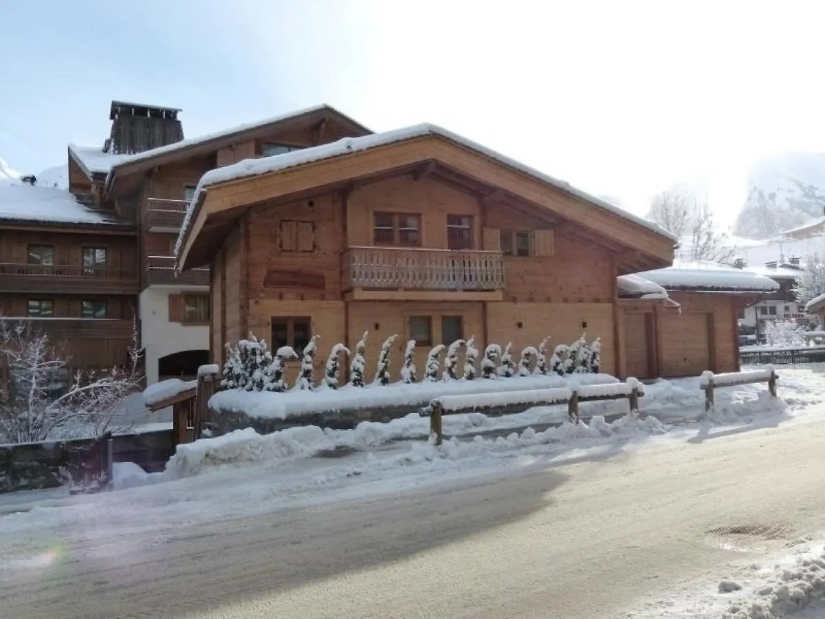 Chalet 4* Cosy Au Coeur De La Clusaz, 13 Pers, Avec Wifi Et Billard - Fr-1-304-177 0*,  France