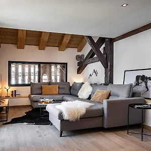 Appartement Spacieux Duplex Avec Vue, La Clusaz